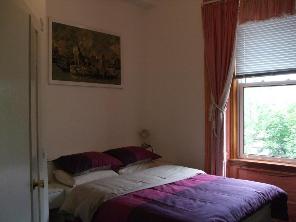Swan Lake Guest House Edinburgh Phòng bức ảnh
