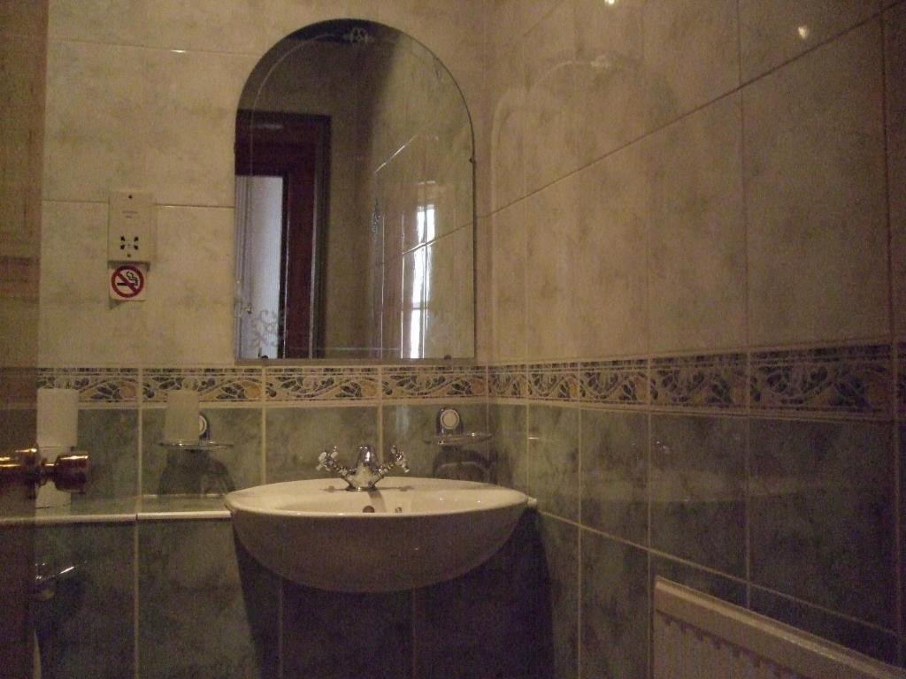 Swan Lake Guest House Edinburgh Phòng bức ảnh